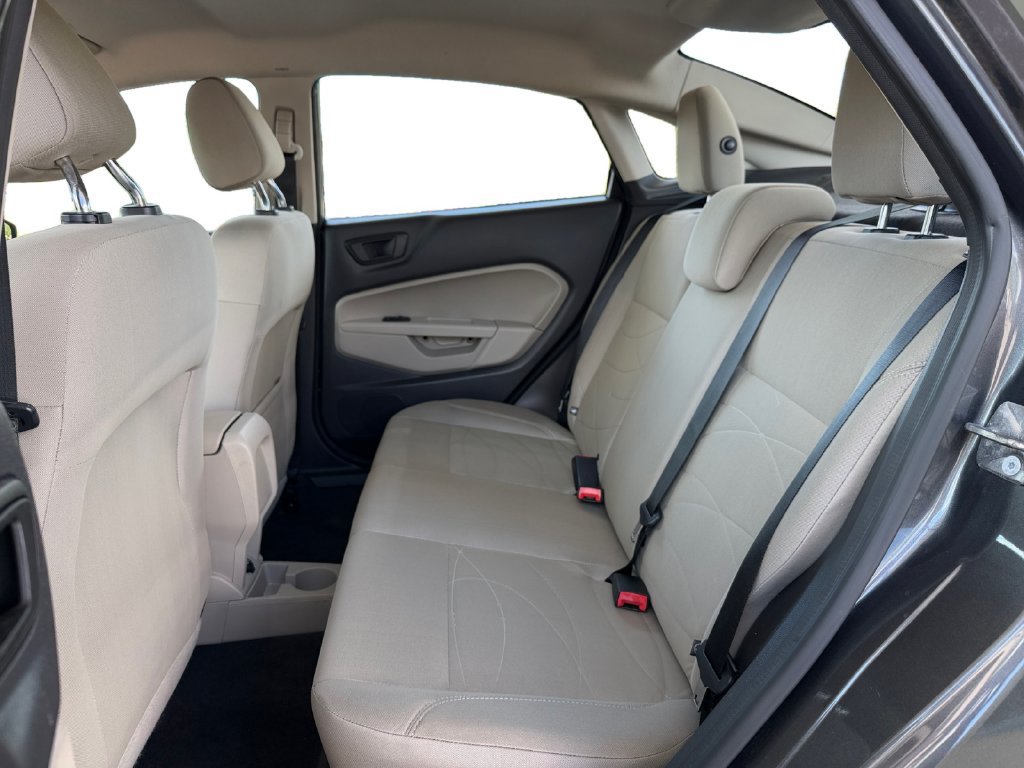 Used 2018 Ford Fiesta SE w/ Cold Weather Package FWD image 18