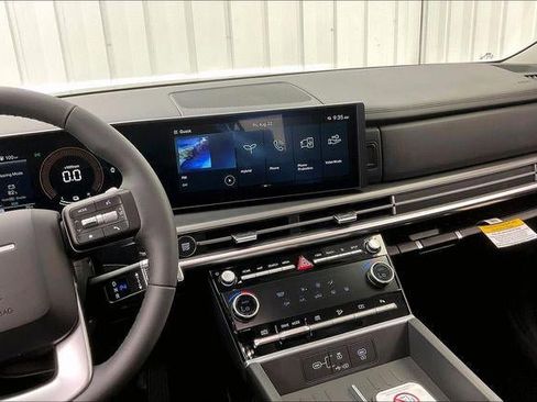 New 2026 Hyundai Santa Fe SE image 24