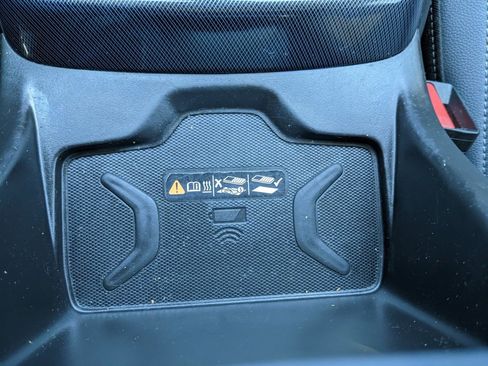 Used 2021 Chevrolet Colorado Z71 image 33