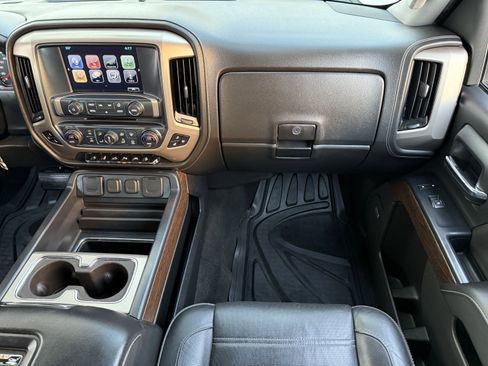 Used 2017 GMC Sierra 1500 Denali image 32