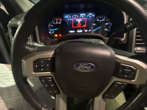 Used 2020 Ford F350 Lariat w/ Lariat Ultimate Package image 12