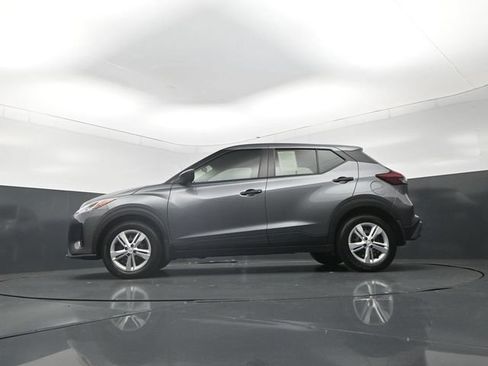 Used 2025 Nissan Kicks Play S FWD image 31