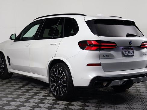 Used 2024 BMW X5 sDrive40i w/ M Sport Package RWD image 6