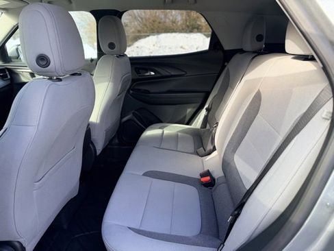Certified 2024 Chevrolet TrailBlazer LT w/ LT Cold Weather Package image 23
