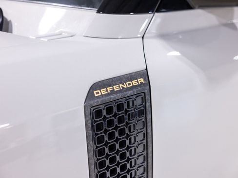 Used 2026 Land Rover Defender 110 OCTA image 21