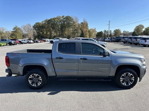 Used 2022 Chevrolet Colorado Z71 image 5
