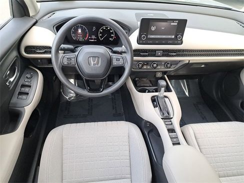 Certified 2024 Honda HR-V LX image 15