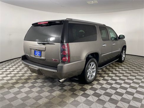 Used 2012 GMC Yukon XL Denali image 25