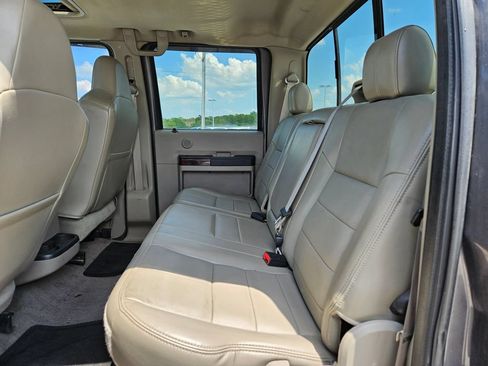 Used 2010 Ford F250 4x4 Crew Cab Super Duty image 25