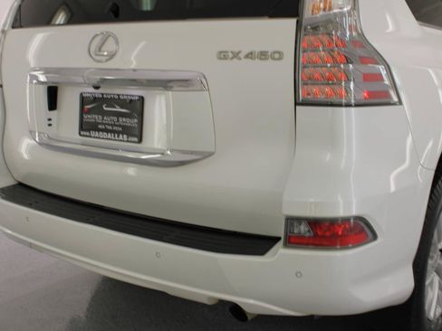 Used 2016 Lexus GX 460 w/ Premium Package AWD/4WD image 23