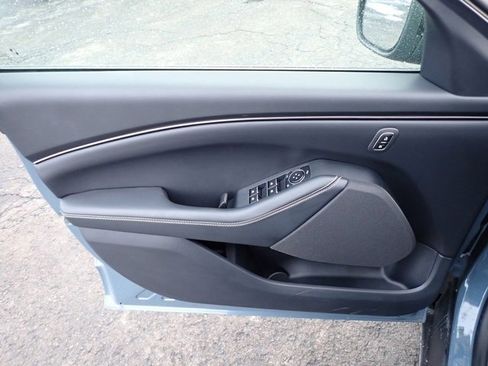 Used 2024 Ford Mustang Mach-E Select image 21