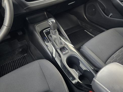 Used 2022 Toyota Corolla SE FWD image 17
