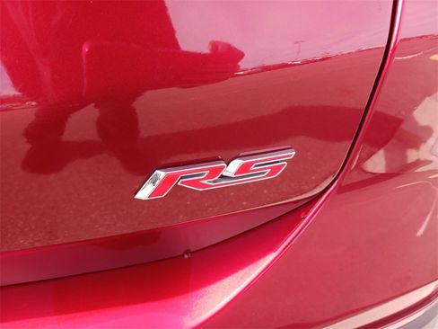 Used 2022 Chevrolet Equinox RS w/ RS Leather Package image 29