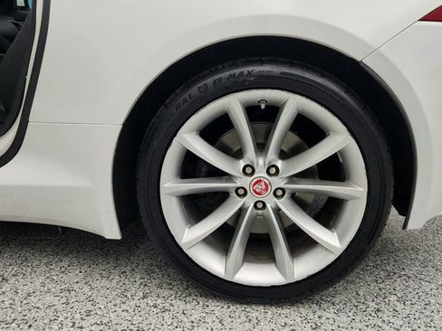 Used 2016 Jaguar F-TYPE S RWD image 9