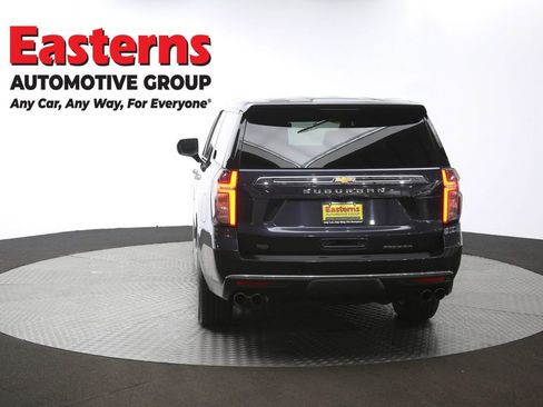 Used 2023 Chevrolet Suburban Premier image 37