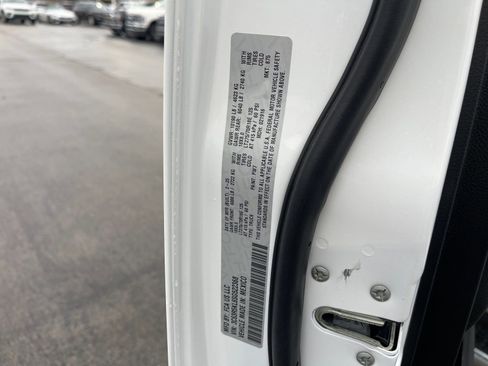 Used 2025 RAM 2500 Laramie image 33