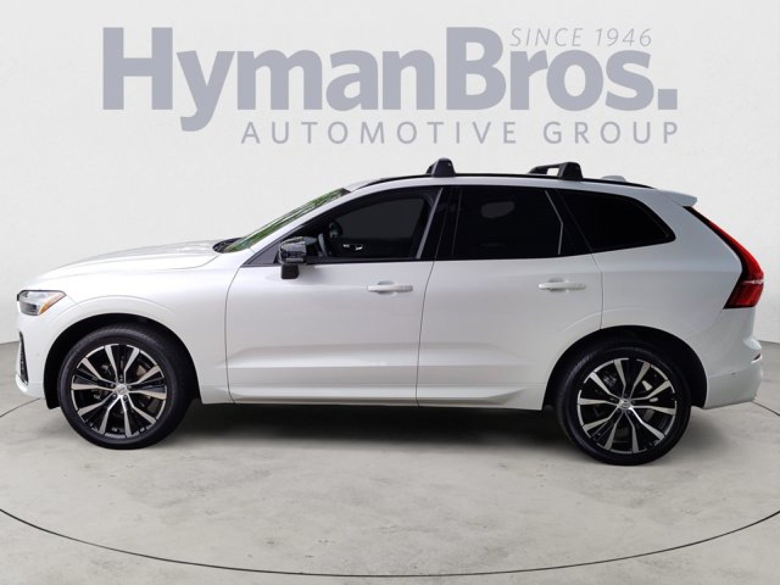 Used 2023 Volvo XC60 B5 Plus w/ Climate Package FWD image 6