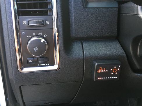 Used 2018 RAM 2500 Longhorn w/ Convenience Group AWD/4WD image 24