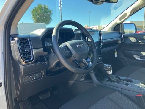 New 2025 Ford Ranger XLT w/ Chrome Accent Package image 26