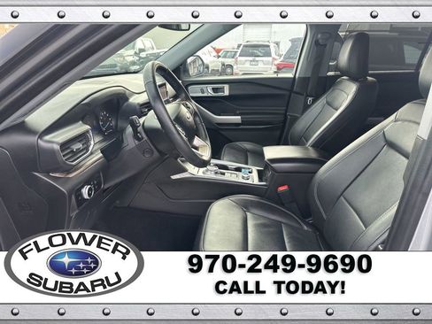 Used 2023 Ford Explorer Limited w/ Equipment Group 301A image 21