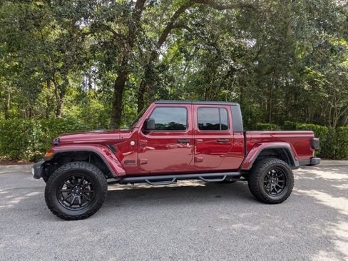 Used 2021 Jeep Gladiator Sport AWD/4WD image 8