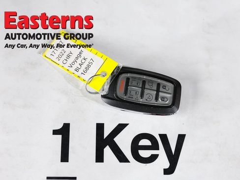 Used 2022 Chrysler Voyager LX FWD image 24