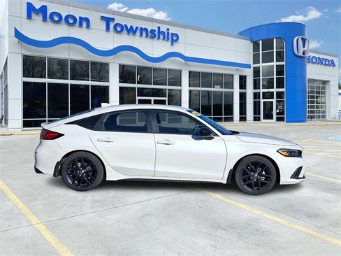 Used 2024 Honda Civic Sport image 7