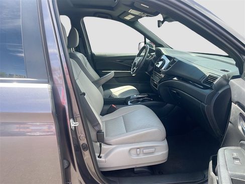 Used 2021 Honda Passport Touring image 29