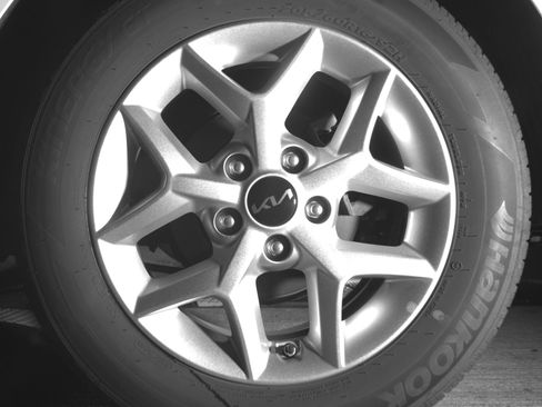 Used 2025 Kia Soul LX w/ LX Technology Package image 14