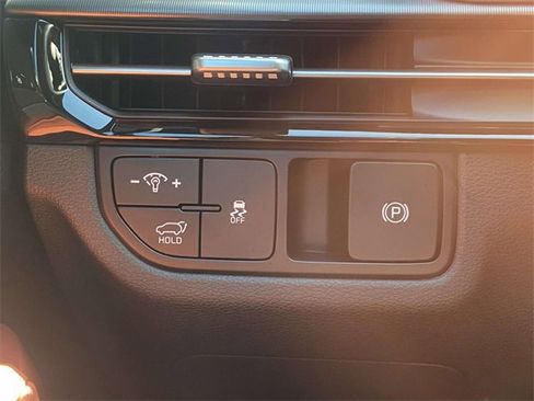 New 2026 Kia Sportage SX image 18