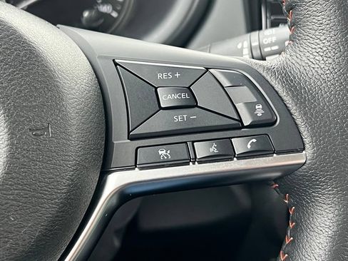 Used 2024 Nissan Kicks SR w/ SR Premium Package FWD image 35