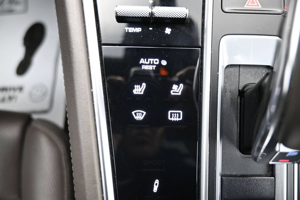 Used 2018 Porsche Panamera Turbo Executive AWD/4WD image 23