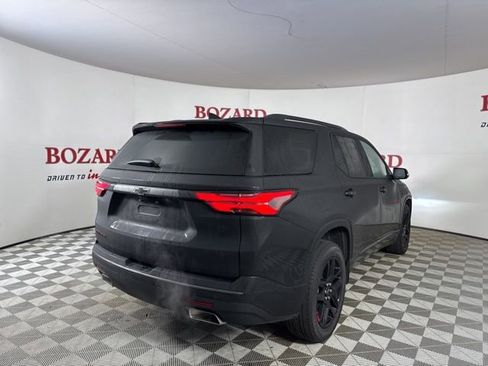 Used 2023 Chevrolet Traverse Premier w/ Redline Edition image 8