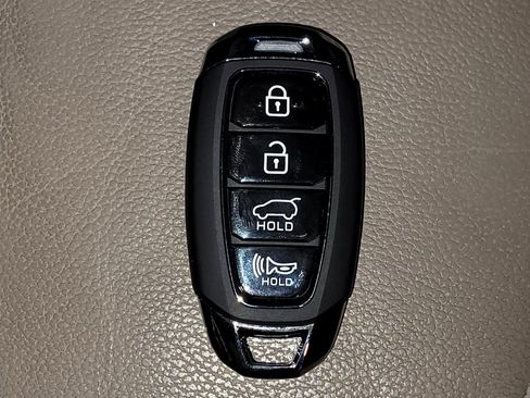 Used 2019 Hyundai Santa Fe Limited w/ Cargo Package FWD image 32