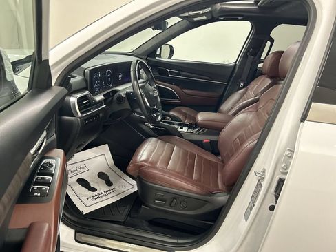 Certified 2023 Kia Telluride SX Prestige AWD/4WD image 9