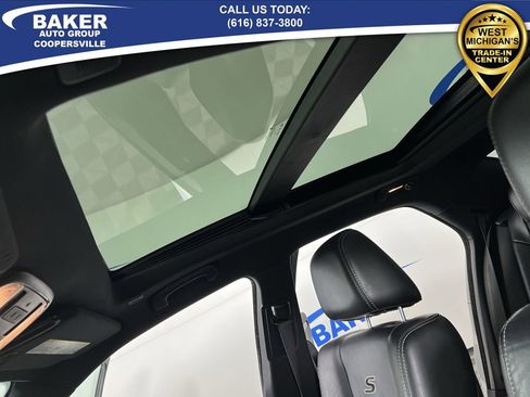 Used 2017 Chrysler 300 S w/ 300S Premium Group image 19