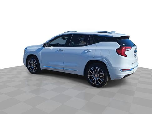 Used 2022 GMC Terrain Denali image 6