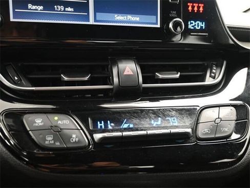 Used 2019 Toyota C-HR LE image 19