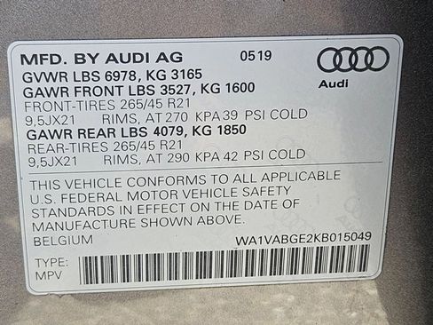 Used 2019 Audi e-tron Prestige w/ Prestige Package image 21