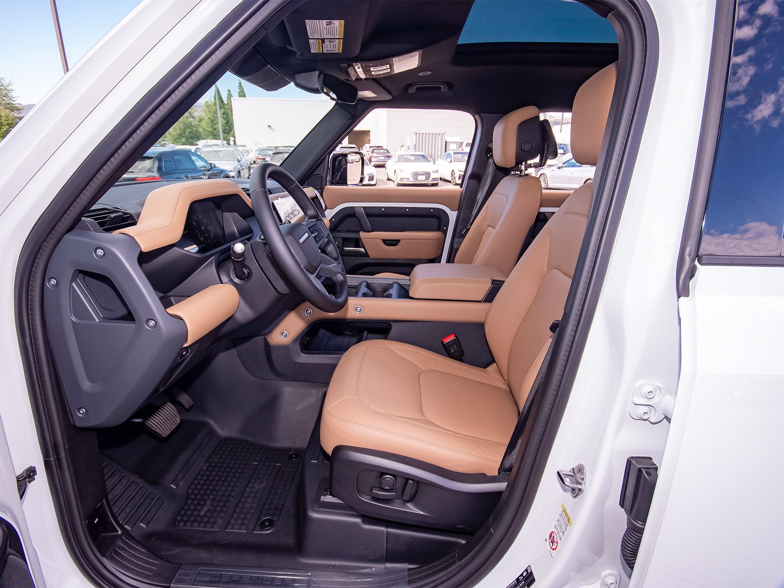 New 2026 Land Rover Defender 110 X-Dynamic SE AWD/4WD image 36