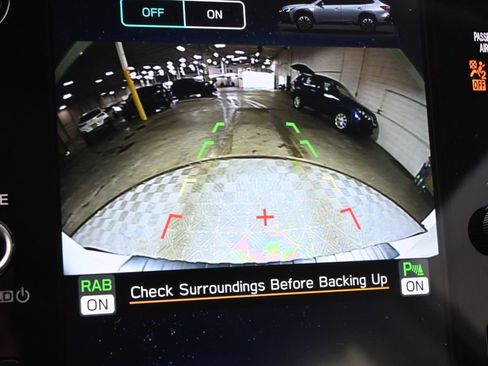 Certified 2025 Subaru Outback Limited image 30