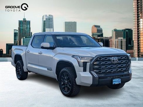 Used 2024 Toyota Tundra Platinum image 9