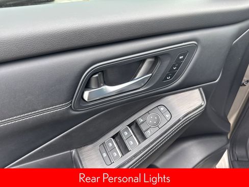 Certified 2025 Nissan Rogue SL w/ SL Premium Package FWD image 11