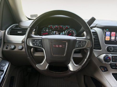 Used 2019 GMC Yukon SLT w/ Premium Edition AWD/4WD image 7