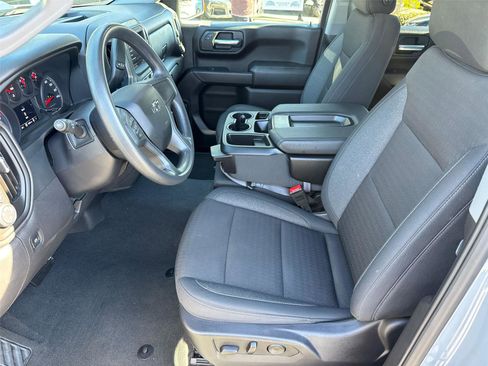 Used 2024 Chevrolet Silverado 1500 Custom Trail Boss w/ Dark Appearance Package image 26