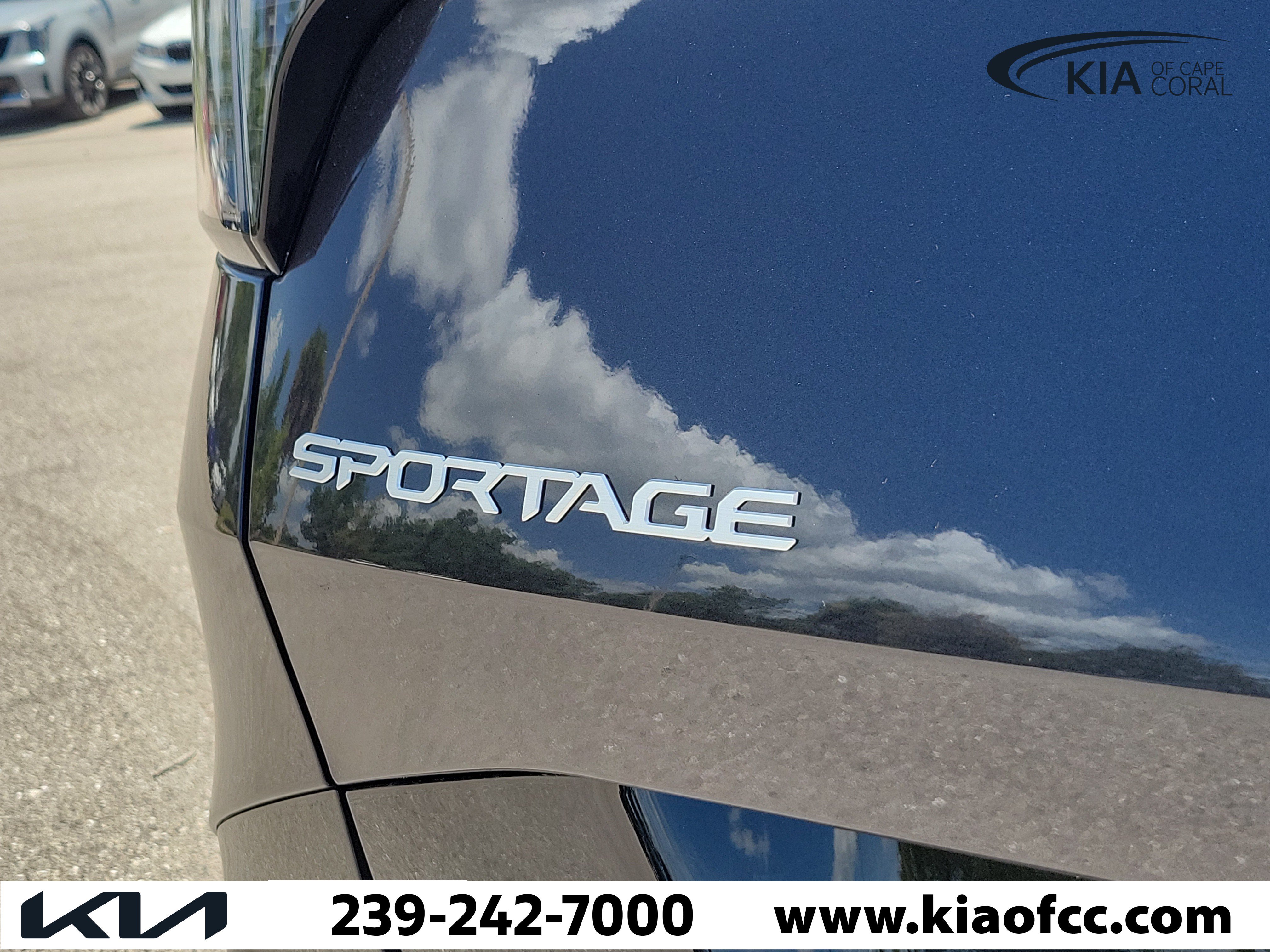 New 2026 Kia Sportage SX FWD image 10