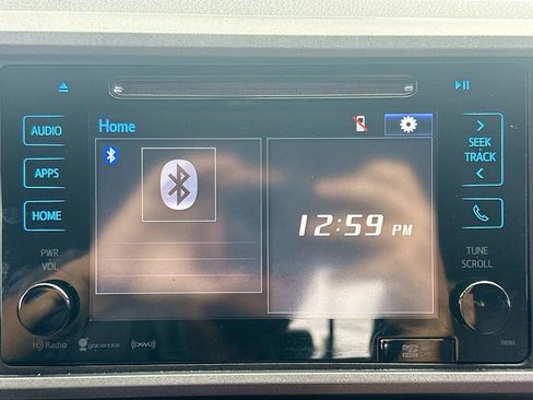 Used 2017 Toyota Tacoma TRD Off-Road image 15