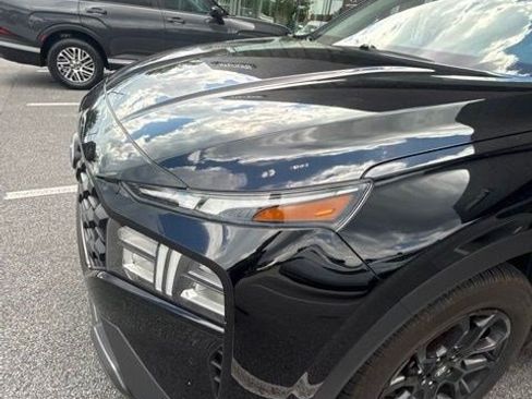 Used 2022 Hyundai Santa Fe XRT FWD image 2