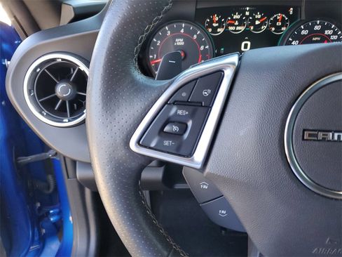 Used 2017 Chevrolet Camaro SS image 19