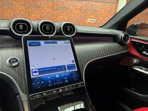 Certified 2024 Mercedes-Benz GLC 300 GLC 300 image 17